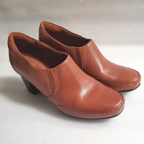 CLARKS Bendables Brown Leather Chunk Heel.  Size 9 1/2 - Picture 3 of 12